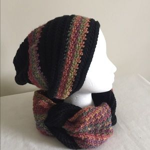 NWOT Set Beanie and Neck
